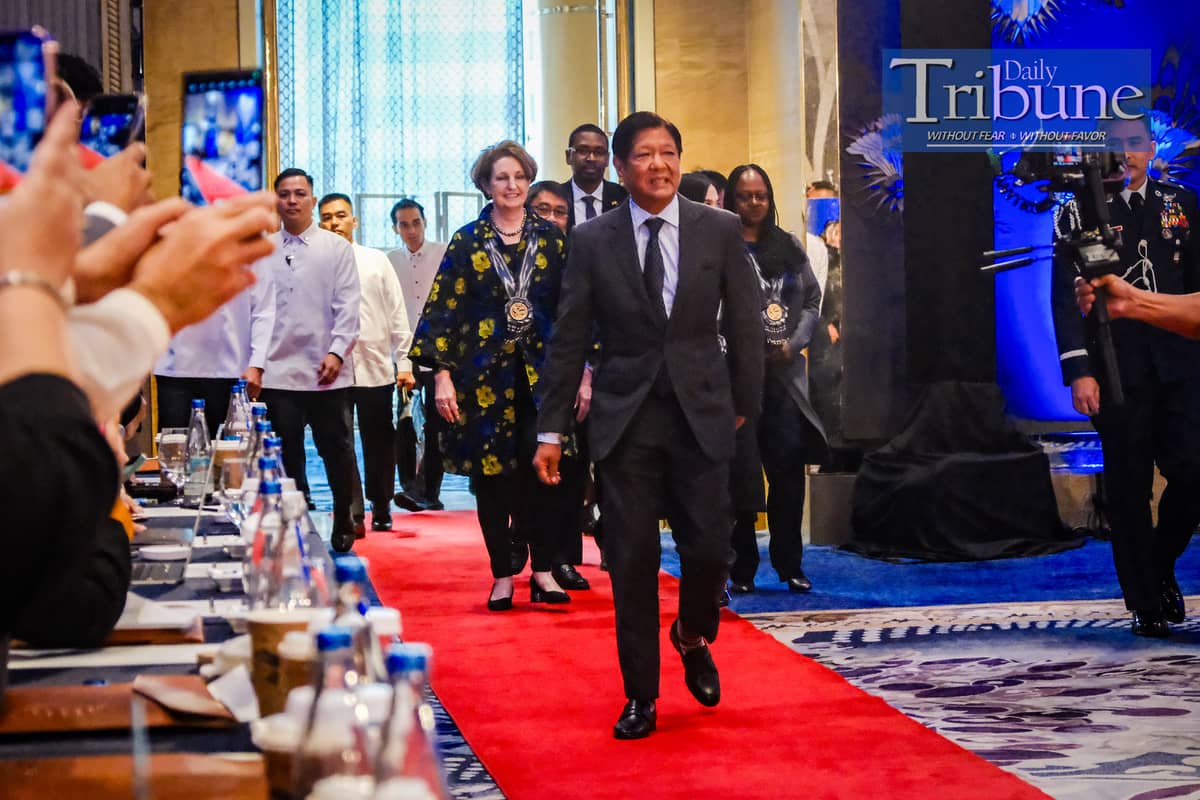 TRIBUNE-pbbm-entrance